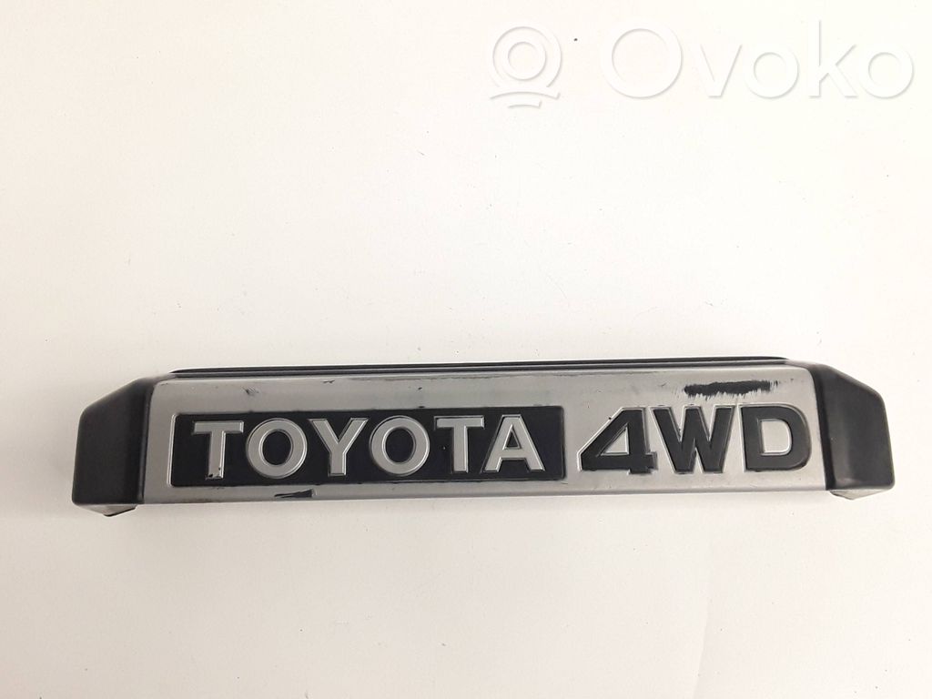 Toyota Land Cruiser (BJ70) Galinio dangčio numerio apšvietimo juosta 