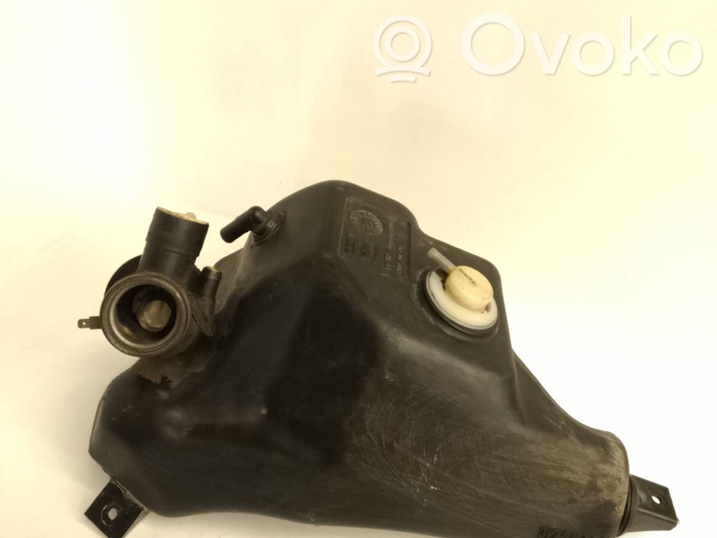 Audi A8 S8 D2 4D Tubo del cuello de del depósito de combustible 