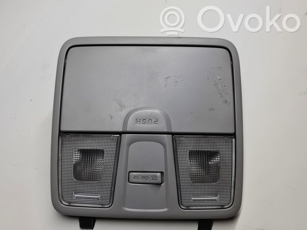 Hyundai i30 Front seat light 