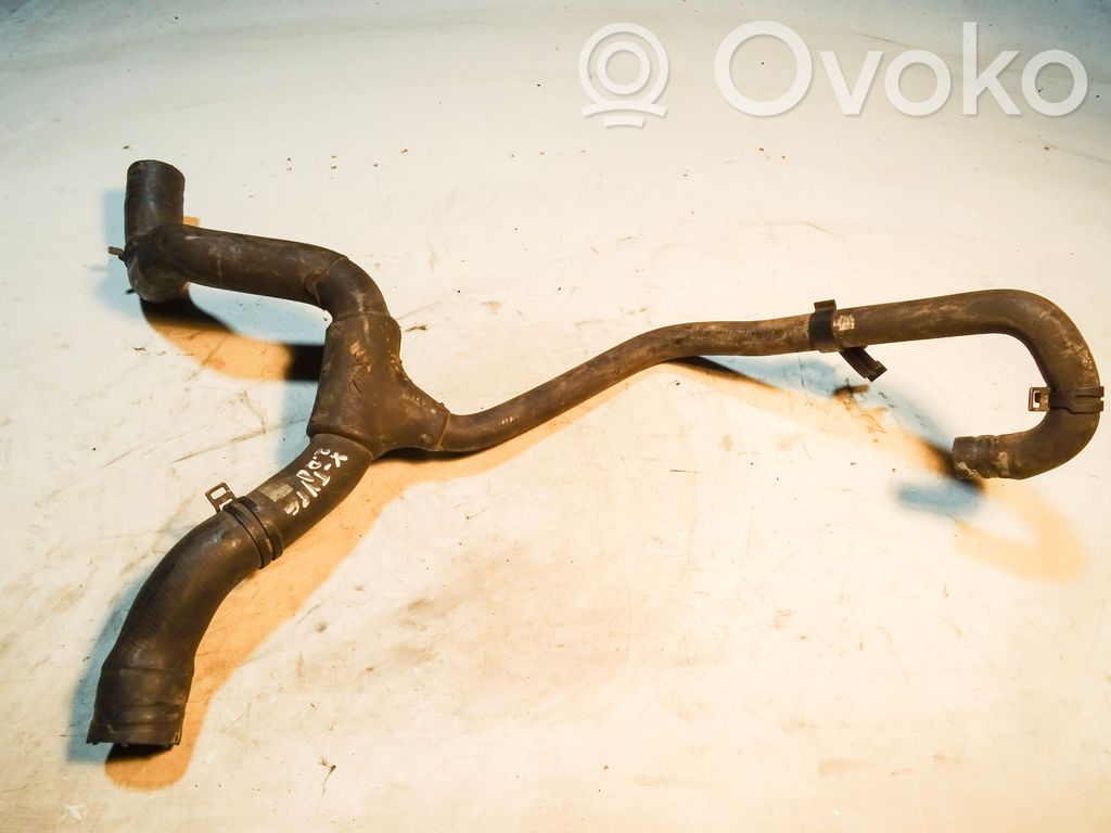 Jaguar X-Type Engine coolant pipe/hose 