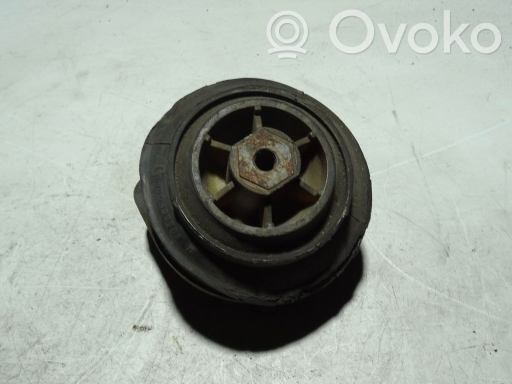 Audi A8 S8 D2 4D Engine mount bracket 