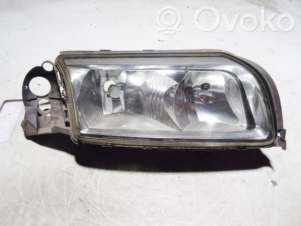 Volvo S80 Headlight/headlamp 