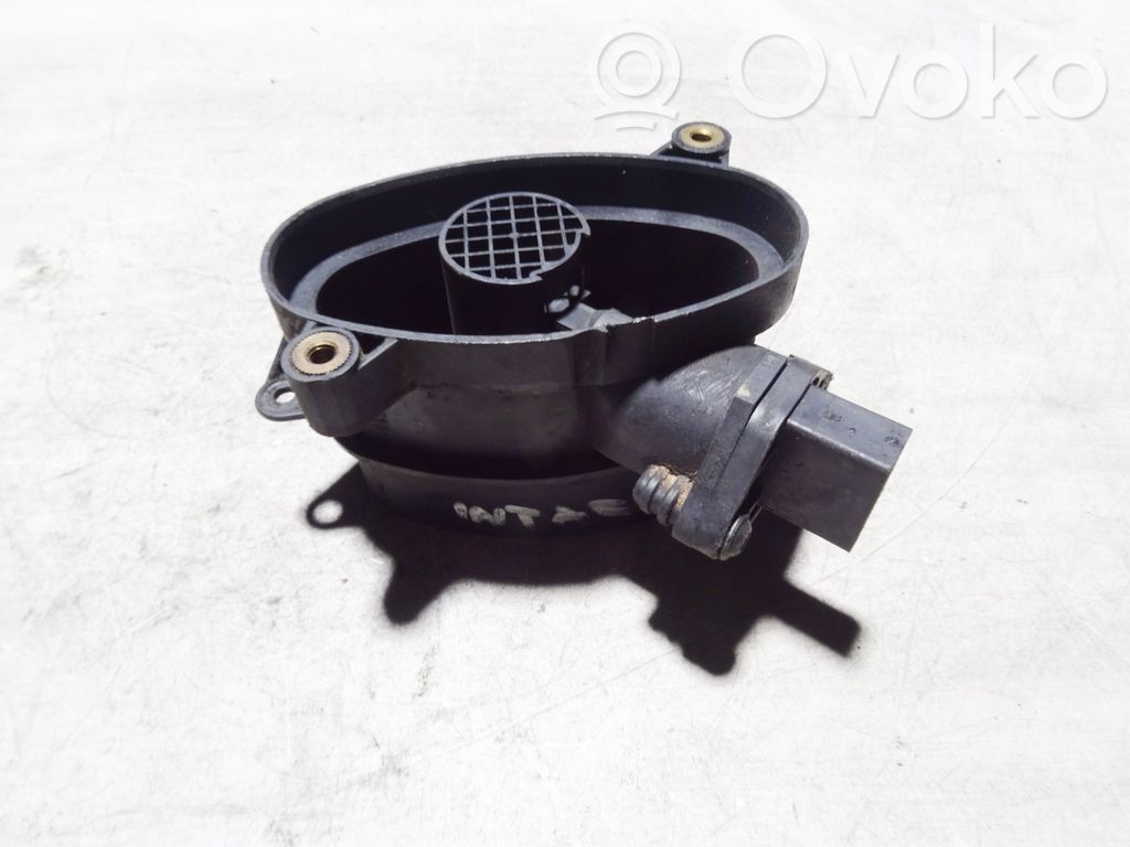 BMW 5 E39 Mass air flow meter 