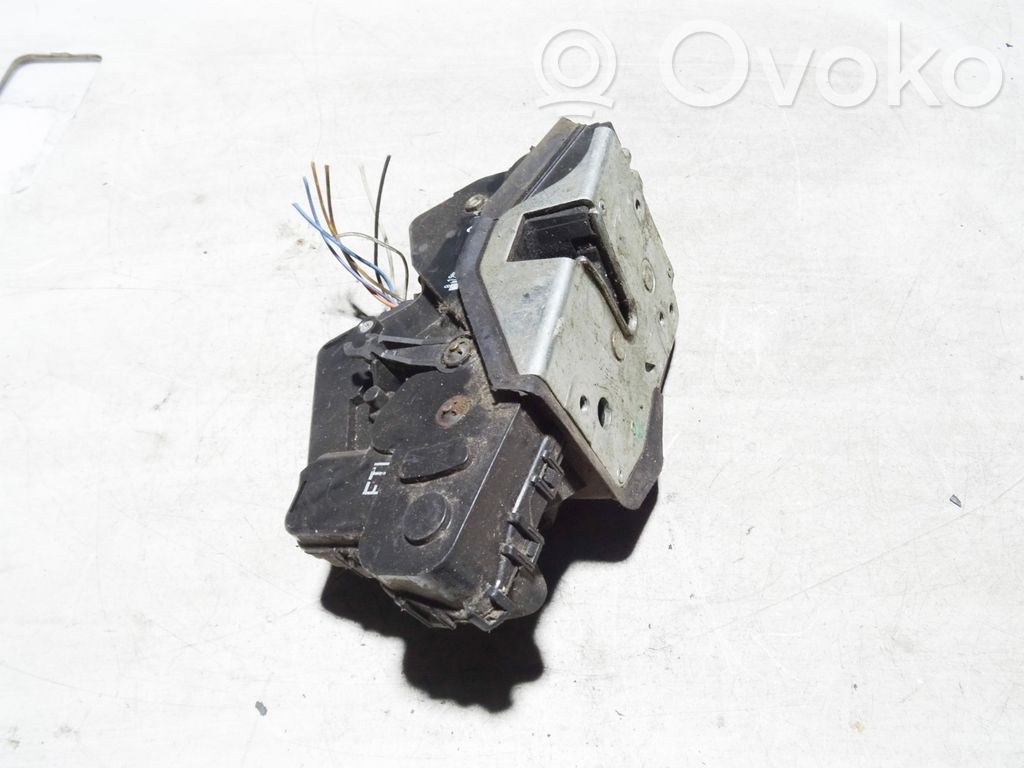 BMW 3 E46 Front door lock 