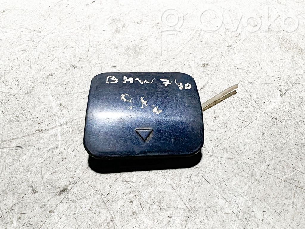 BMW 7 E38 Abdeckung Deckel Abschleppöse hinten 