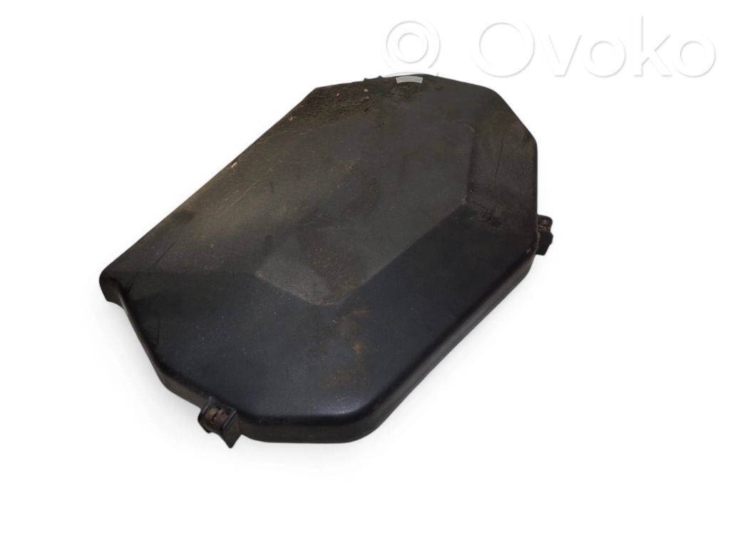 Audi A6 S6 C5 4B Osłona paska / łańcucha rozrządu 