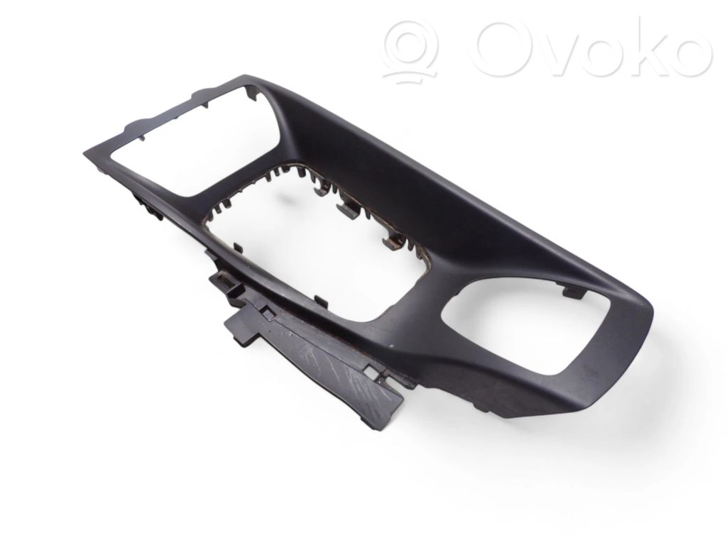 Citroen C5 Pavarų perjungimo svirties apdaila (plastikinė) 