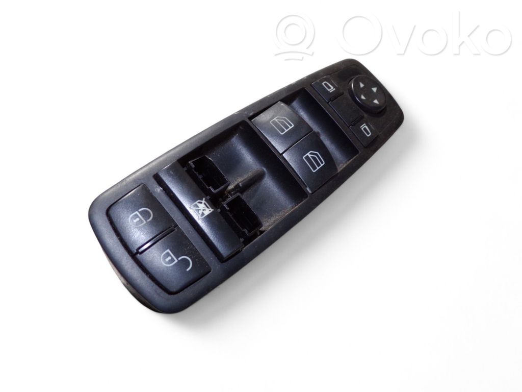Mercedes-Benz B W245 Przyciski szyb 