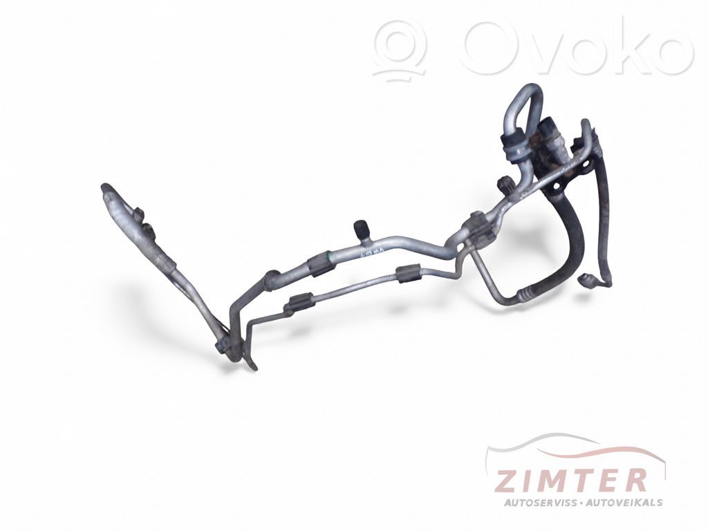Volkswagen PASSAT B7 Conductă/furtun aer condiționat (A/C) 