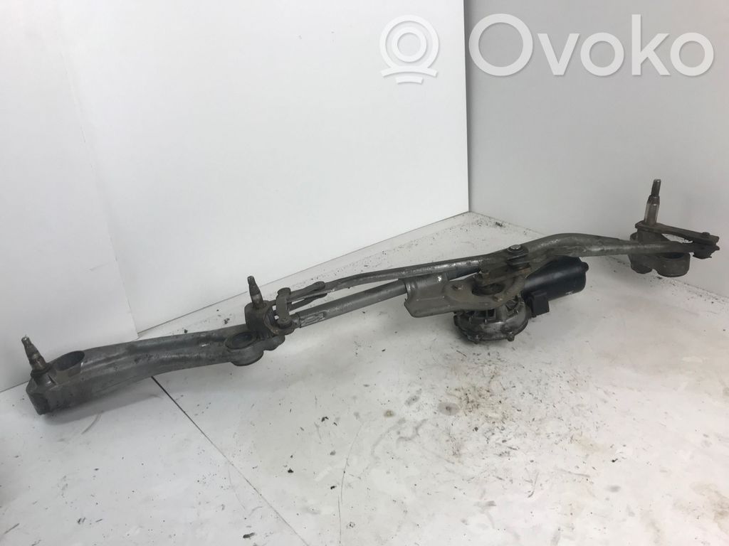 BMW 5 E39 Front wiper linkage and motor 