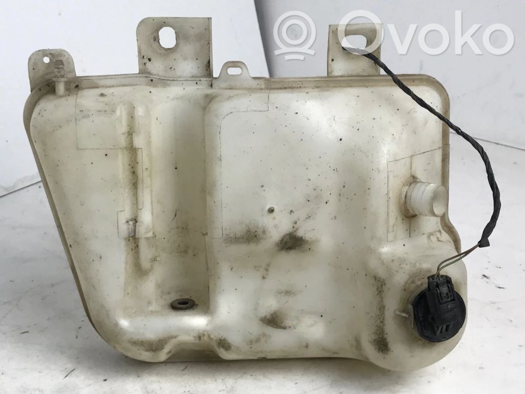 BMW 5 E39 Wischwasserbehälter 