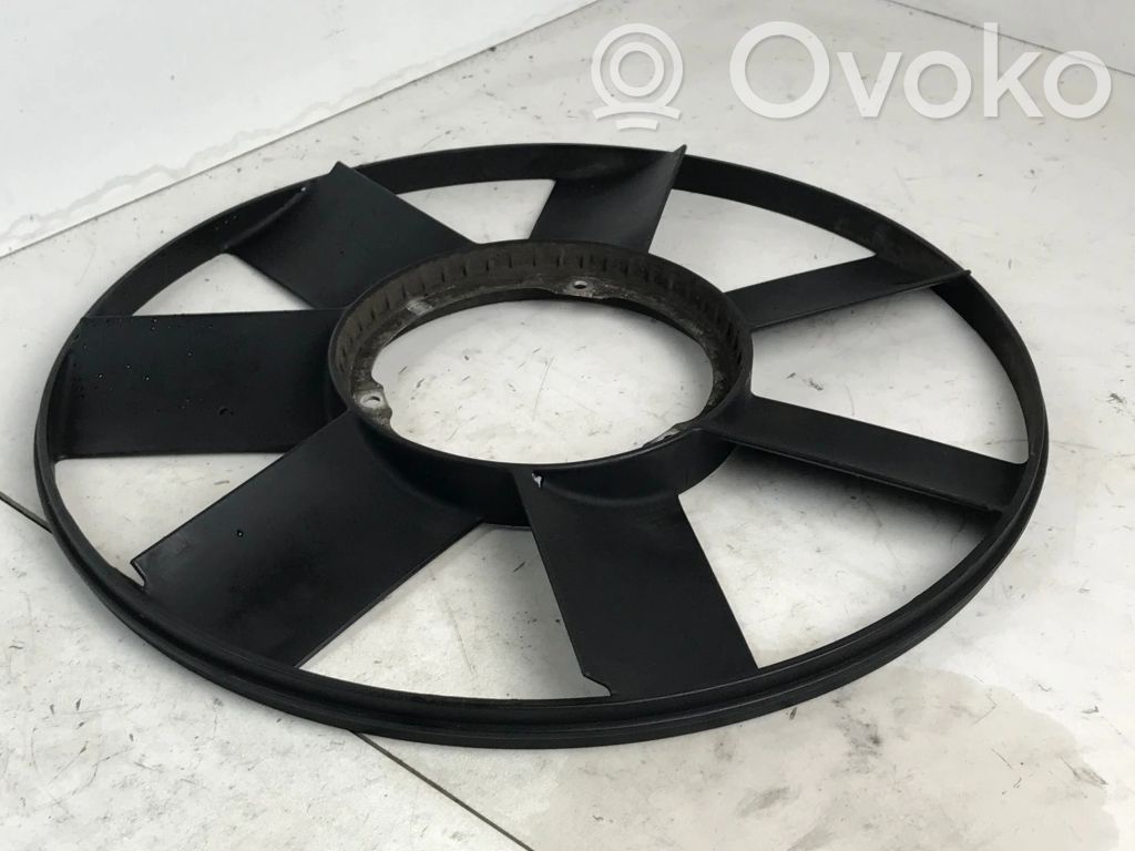 BMW 5 E39 Ventiliatoriaus sparnuotė 