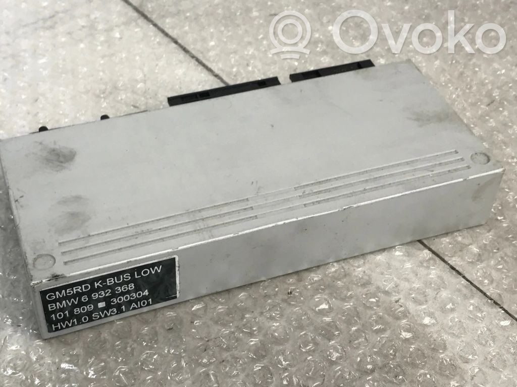 BMW 3 E46 Komforta modulis 