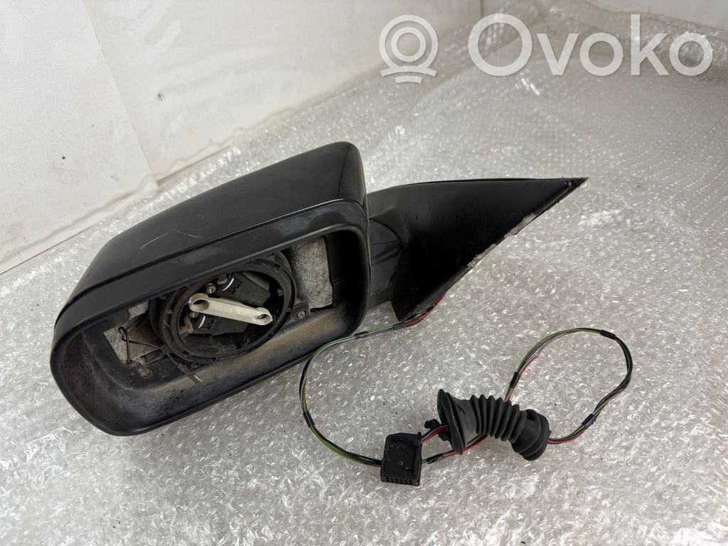 BMW 5 E39 Front door electric wing mirror 