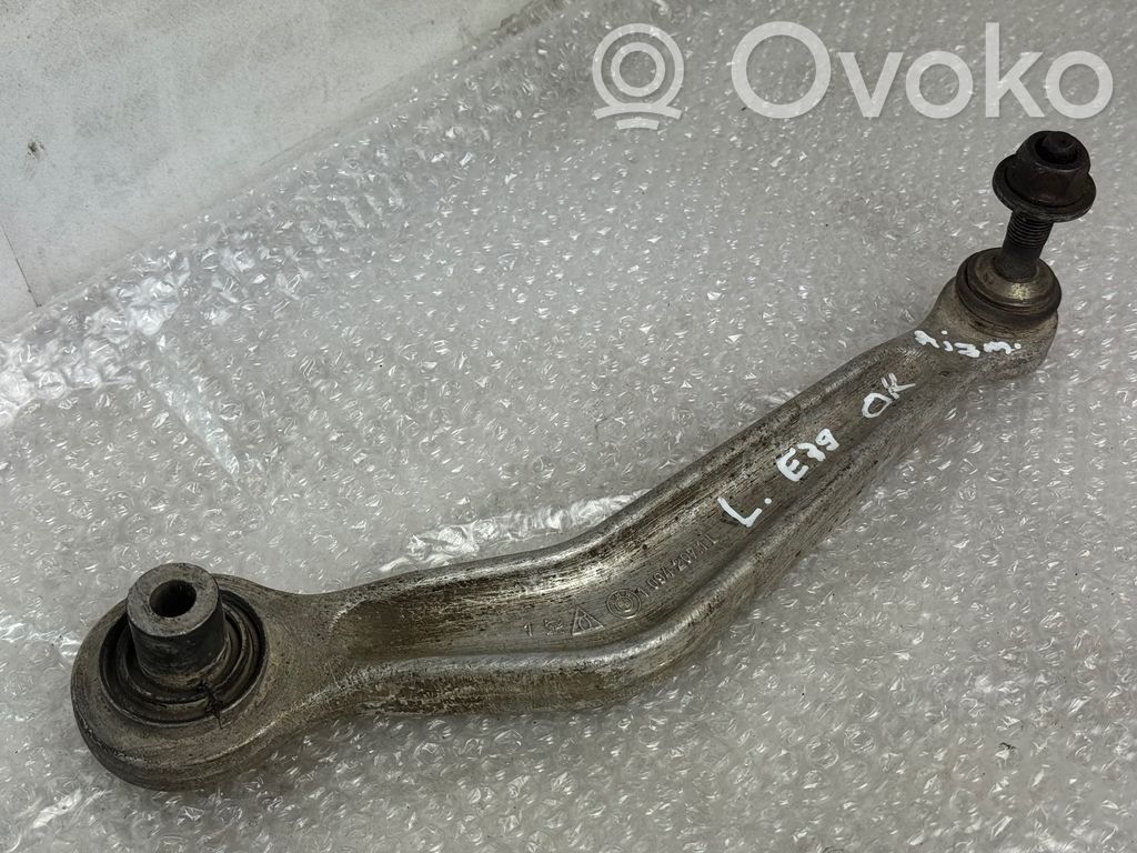 Rear control arm