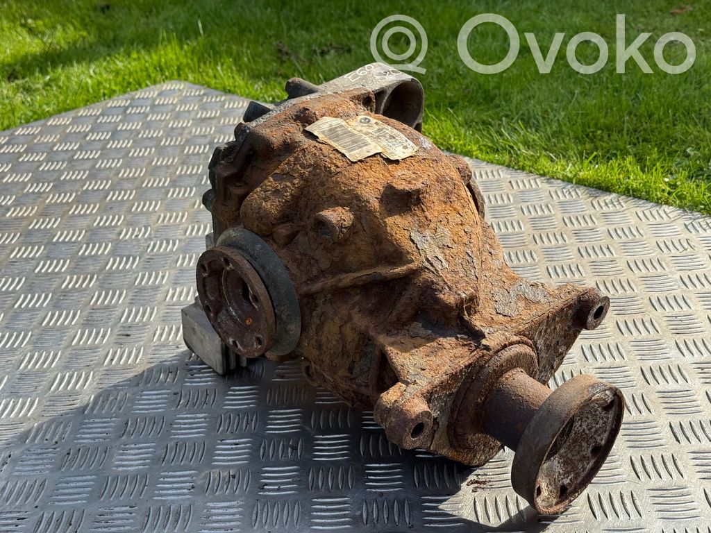 BMW 5 E60 E61 Galinis reduktorius 