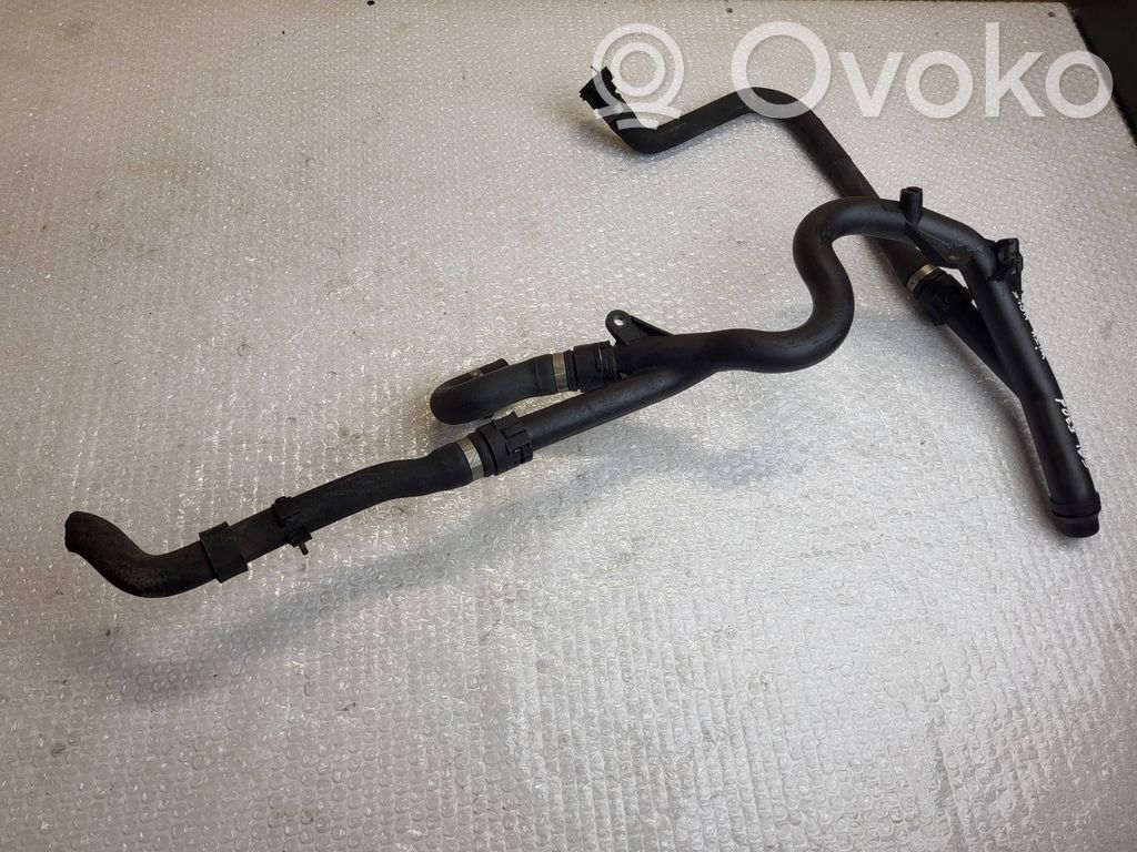 BMW 5 E60 E61 Moottorin vesijäähdytyksen putki/letku 