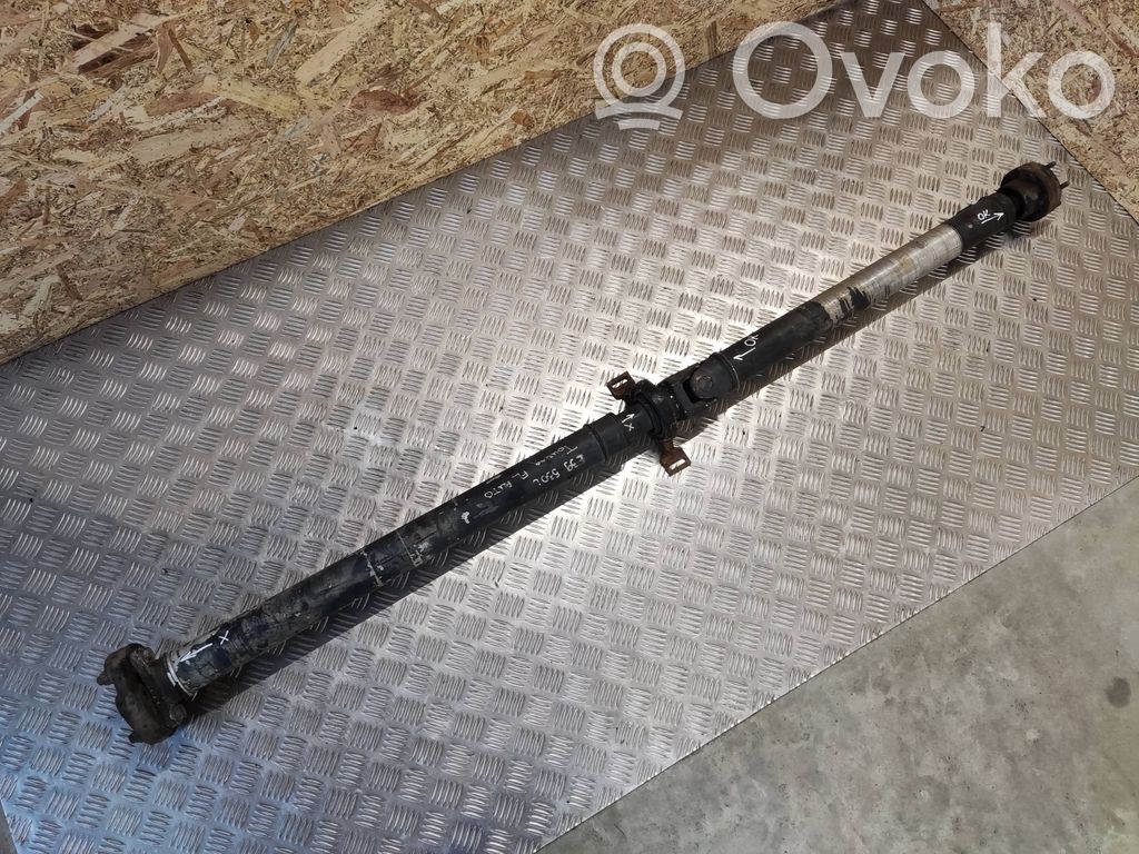 BMW 5 E39 Kardanas komplekte 
