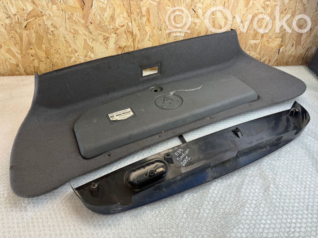BMW 5 E39 Tailgate trim 