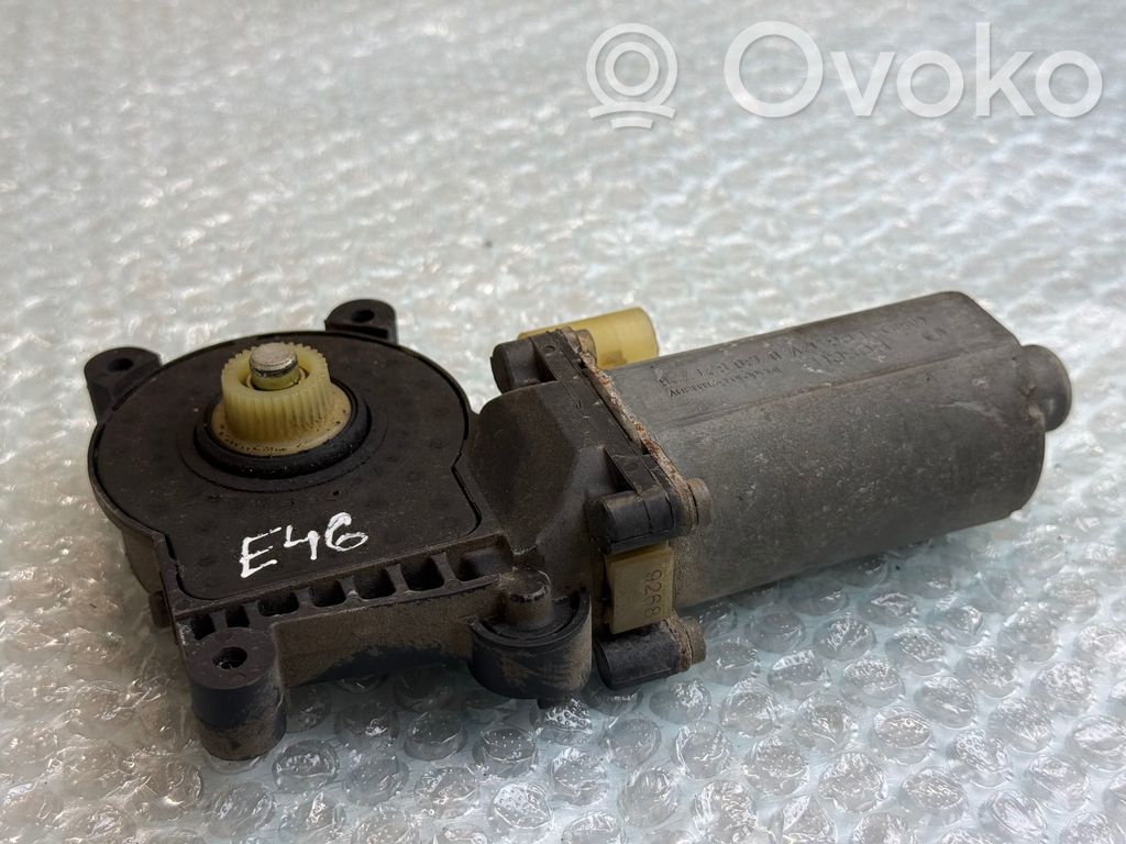 BMW 3 E46 Rear door window regulator motor 