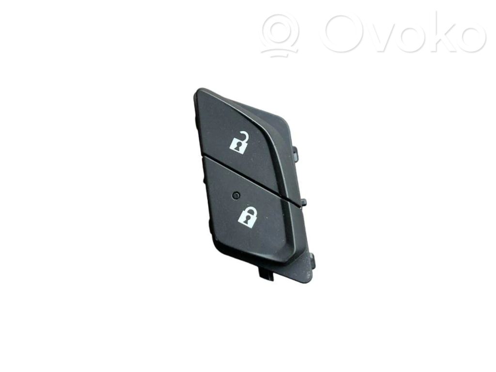 Chevrolet Camaro Central locking switch button 