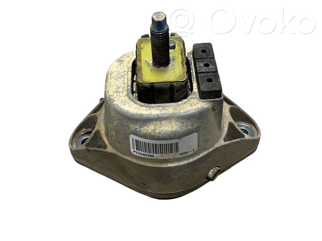 Chevrolet Camaro Engine mount bracket 