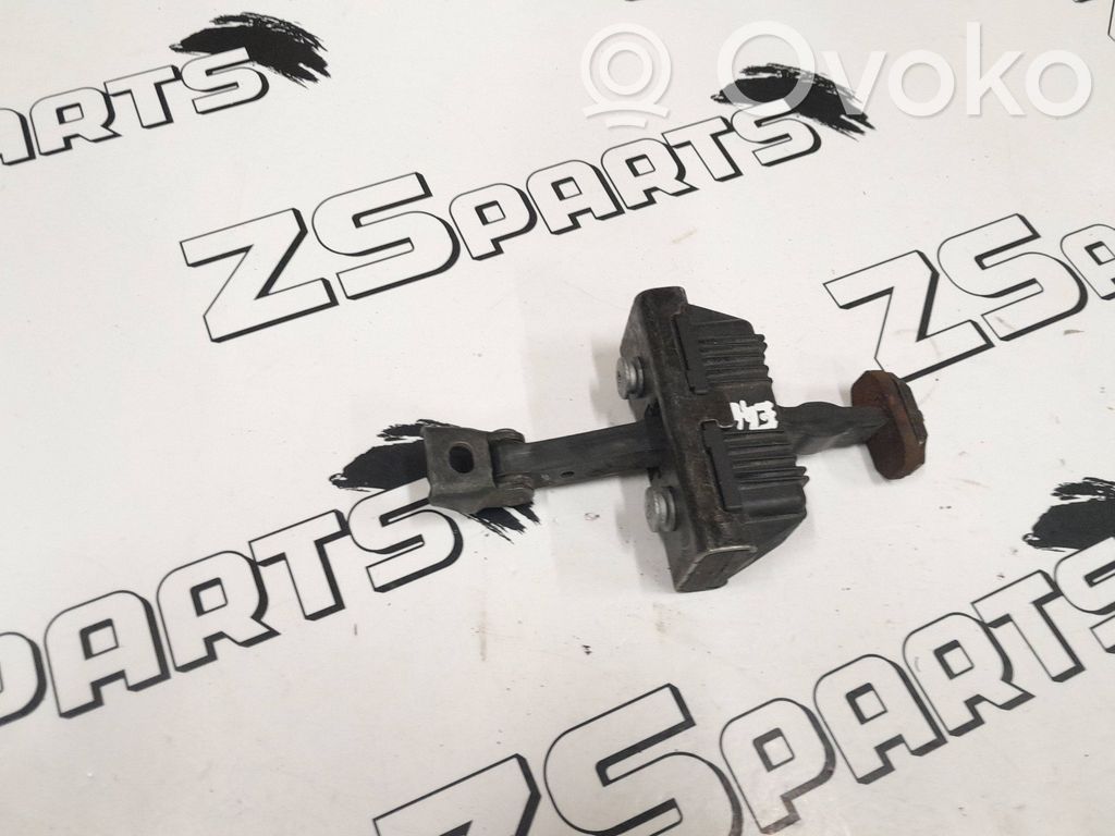BMW 3 E46 Durvju atvēruma ierobežotājs 