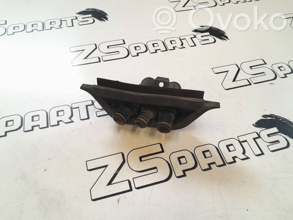 BMW 3 E36 Caurulīte (-es) / šļūtene (-es) 