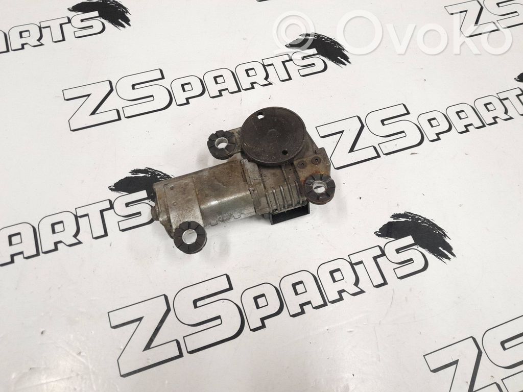 BMW 5 E39 Rear window wiper motor 