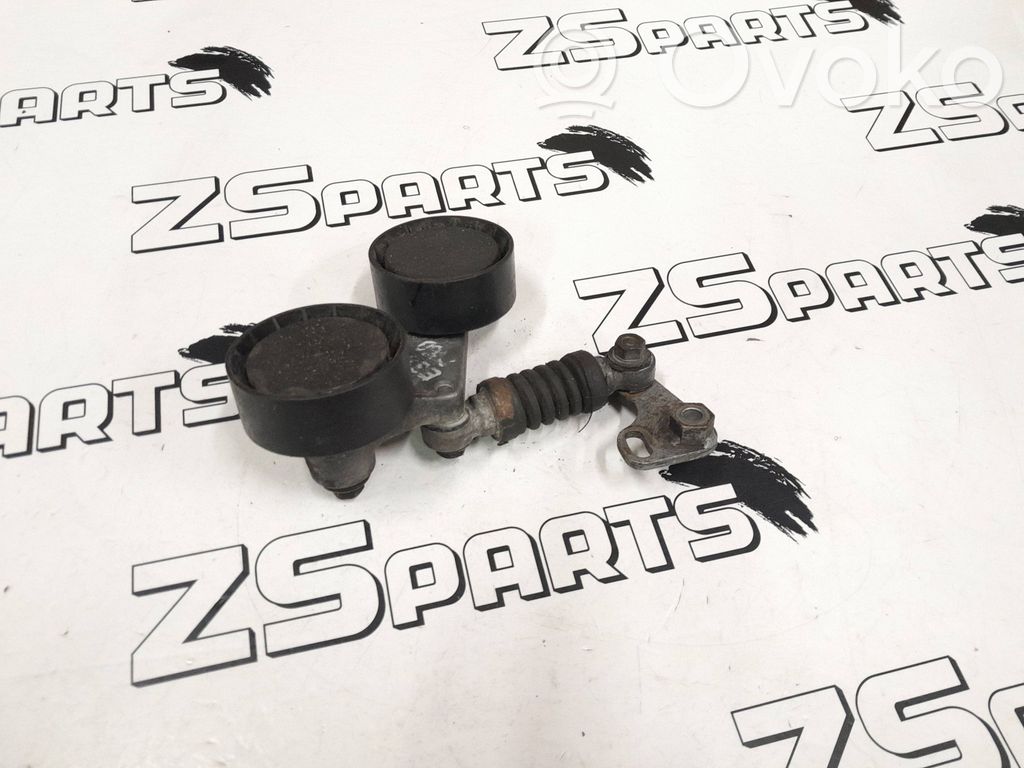 BMW 8 E31 Tensor de correa del alternador 