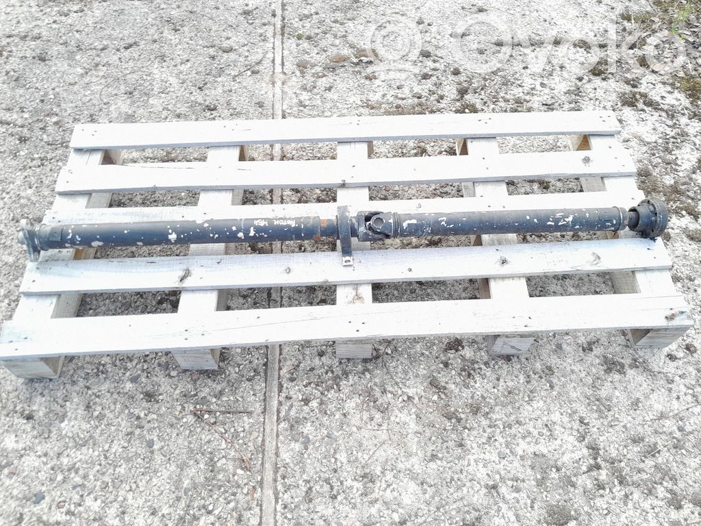 Kardāns komplektā