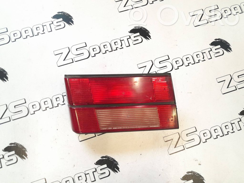 BMW 5 E34 Tailgate rear/tail lights 