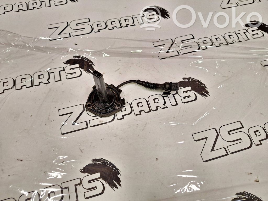 BMW 5 E39 Oil level sensor 
