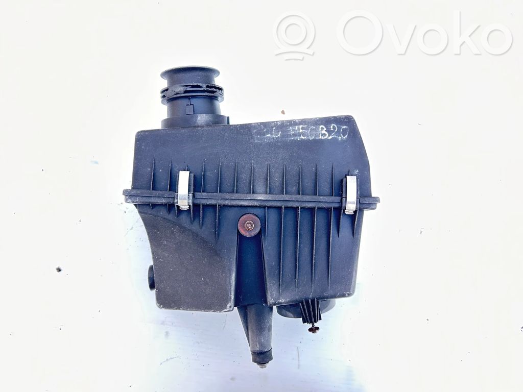 BMW 5 E34 Air filter box 