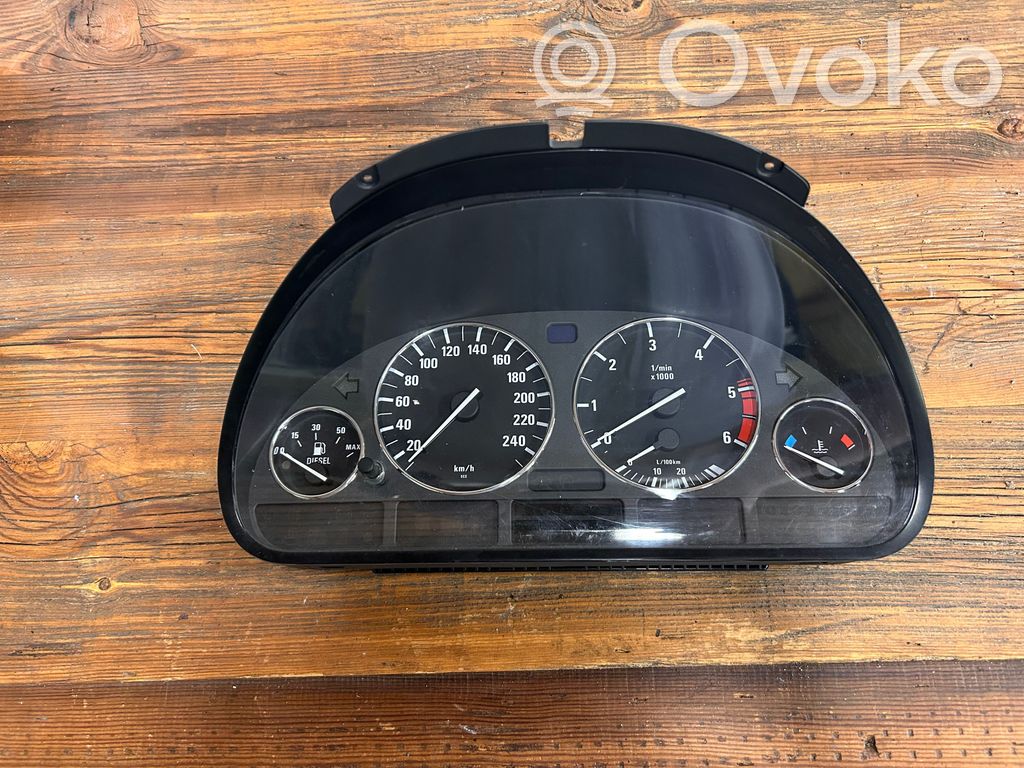 BMW 5 E39 Speedometer (instrument cluster) 