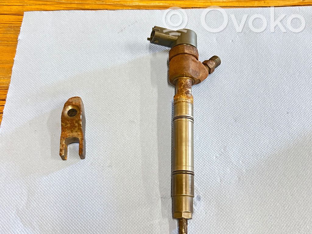 KIA Cerato Inyector de combustible 