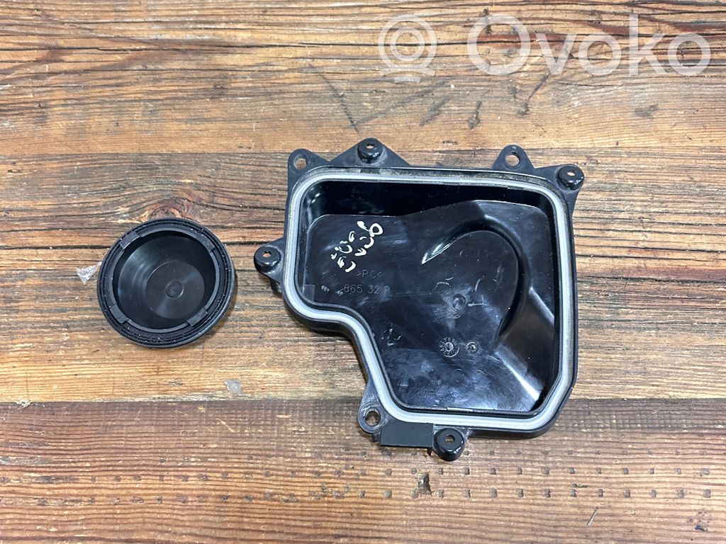 BMW 3 E90 E91 Headlight/headlamp dust cover 