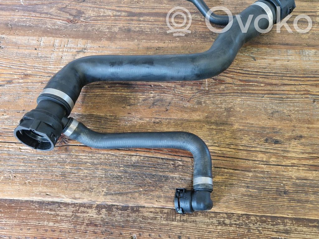 BMW 3 E90 E91 Engine coolant pipe/hose 