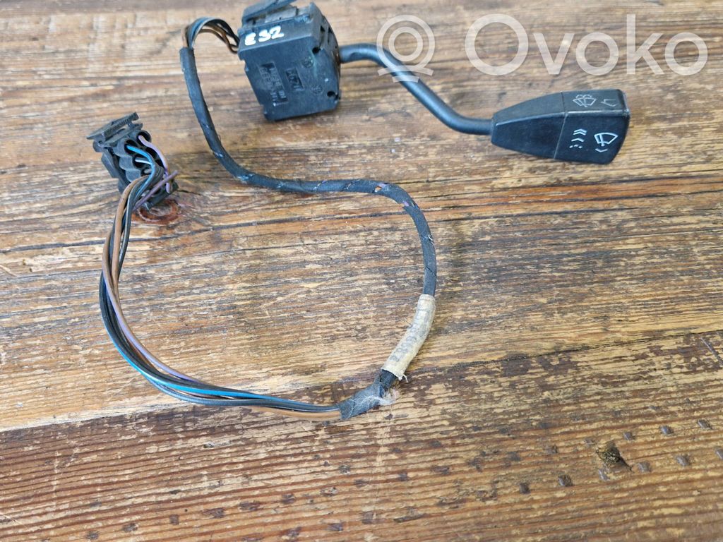 BMW 7 E32 Palanca de control del limpiaparabrisas 