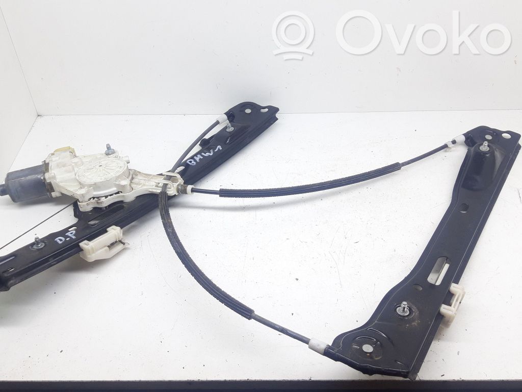 BMW 1 E81 E87 Elektryczny podnośnik szyby drzwi przednich 