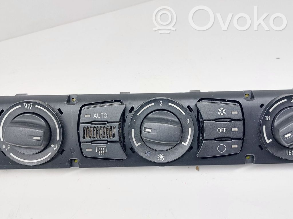 BMW 5 E60 E61 Climate control unit 