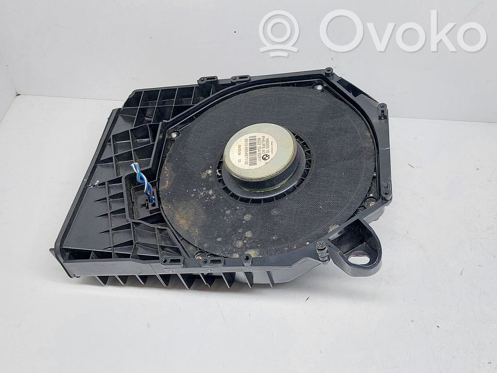 BMW 3 E90 E91 Subwoofer 