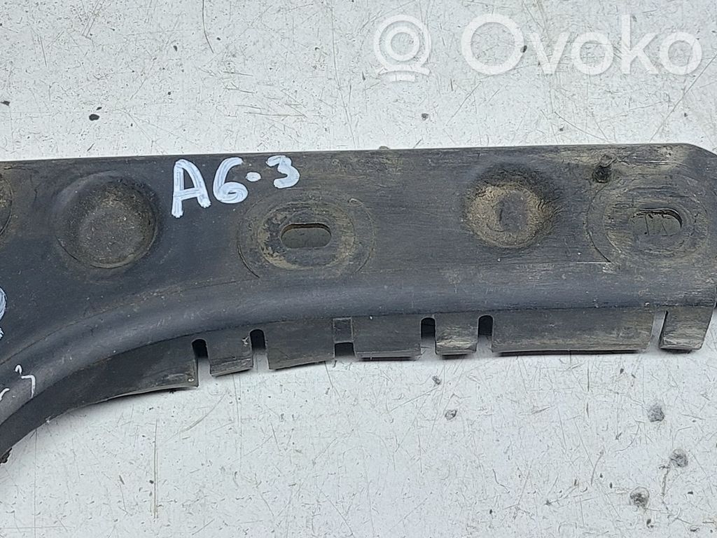 Audi A6 S6 C5 4B Fender mounting bracket 