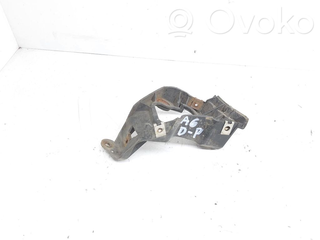 Audi A6 S6 C5 4B Front bumper mounting bracket 