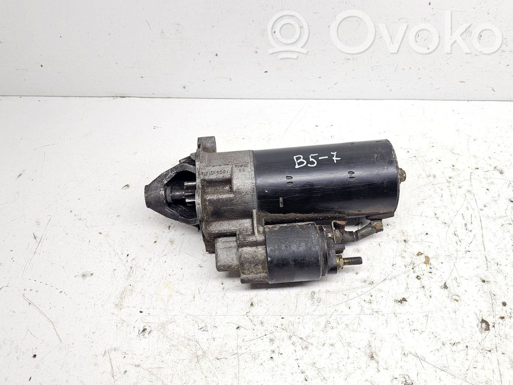 Volkswagen PASSAT B5 Starteris 