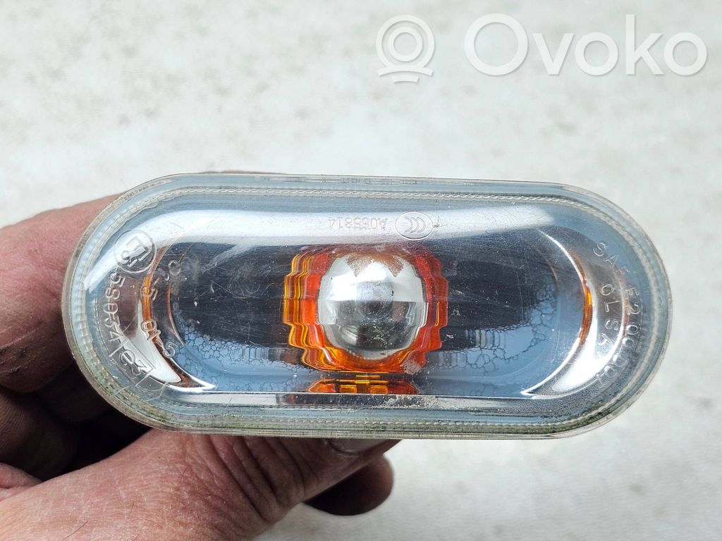 Volkswagen Transporter - Caravelle T5 Seitenblinker 