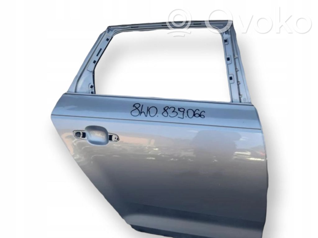 Puerta trasera   8W0839066