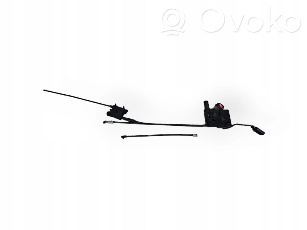 Audi A1 Engine bonnet/hood lock/catch 