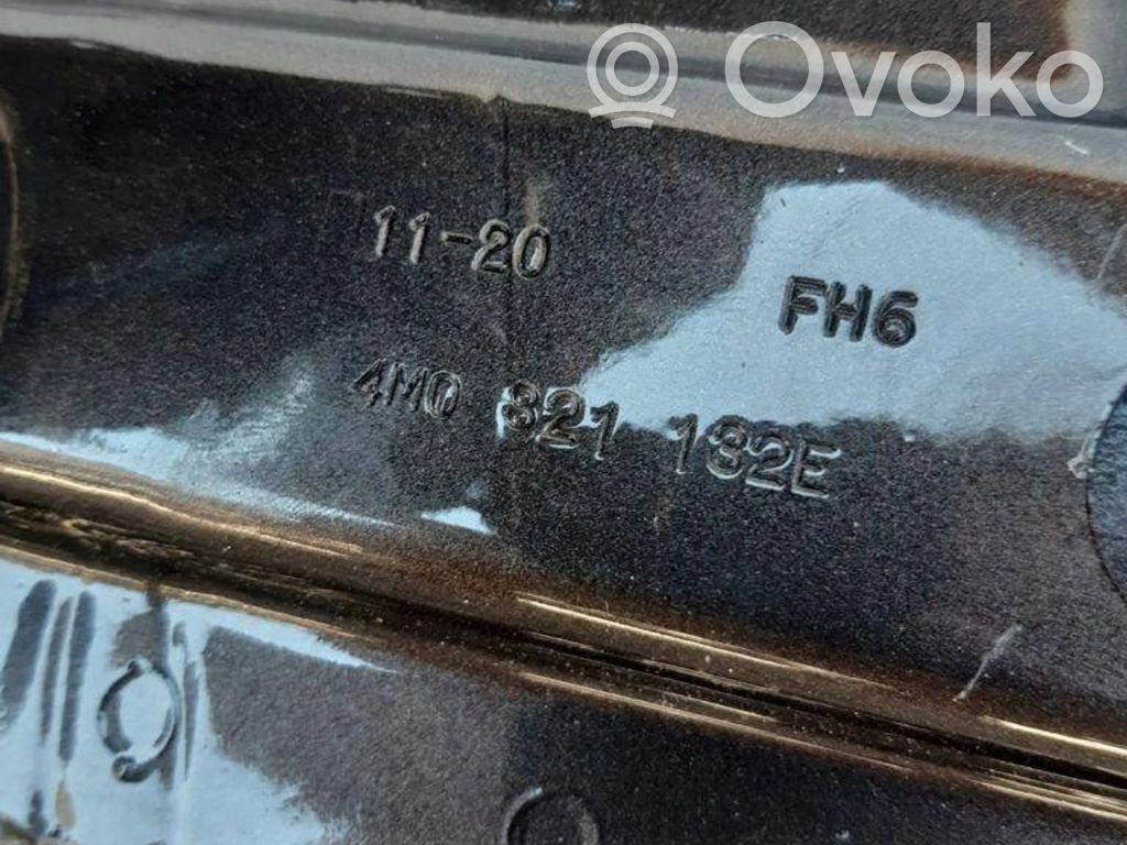 Audi Q7 4M Держатель крыла 