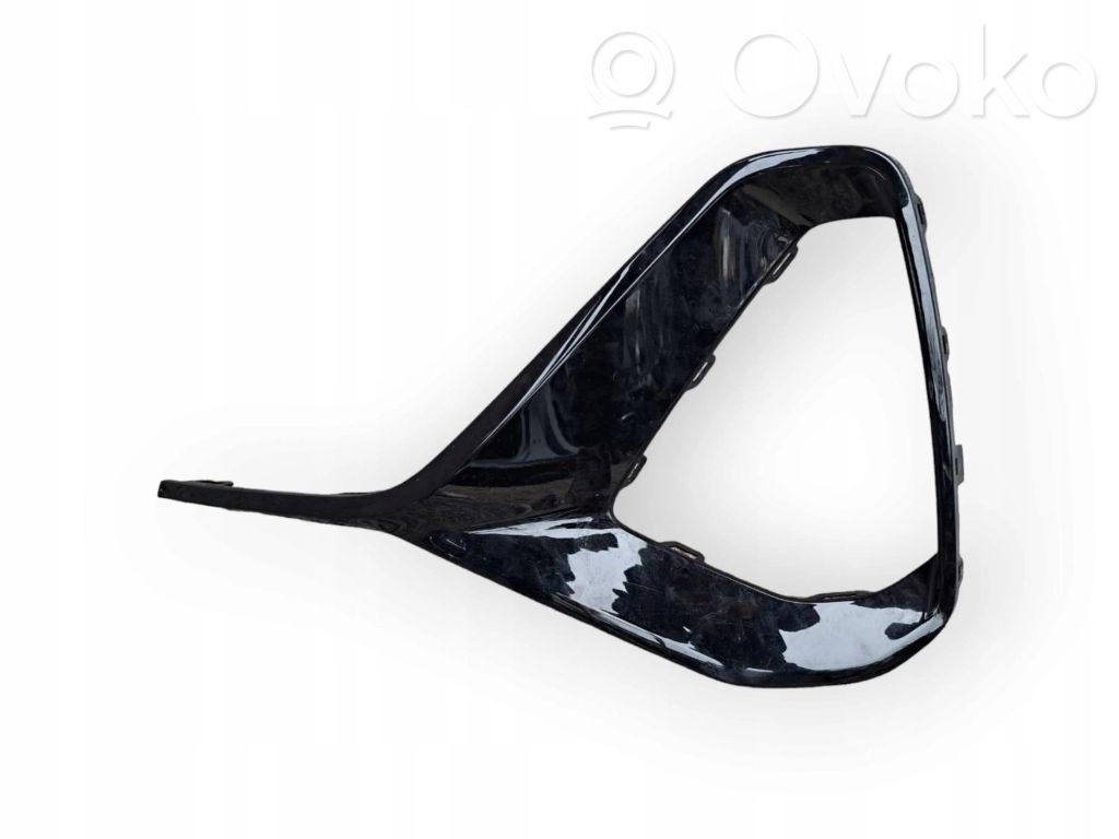 Audi e-tron Front bumper lower grill 